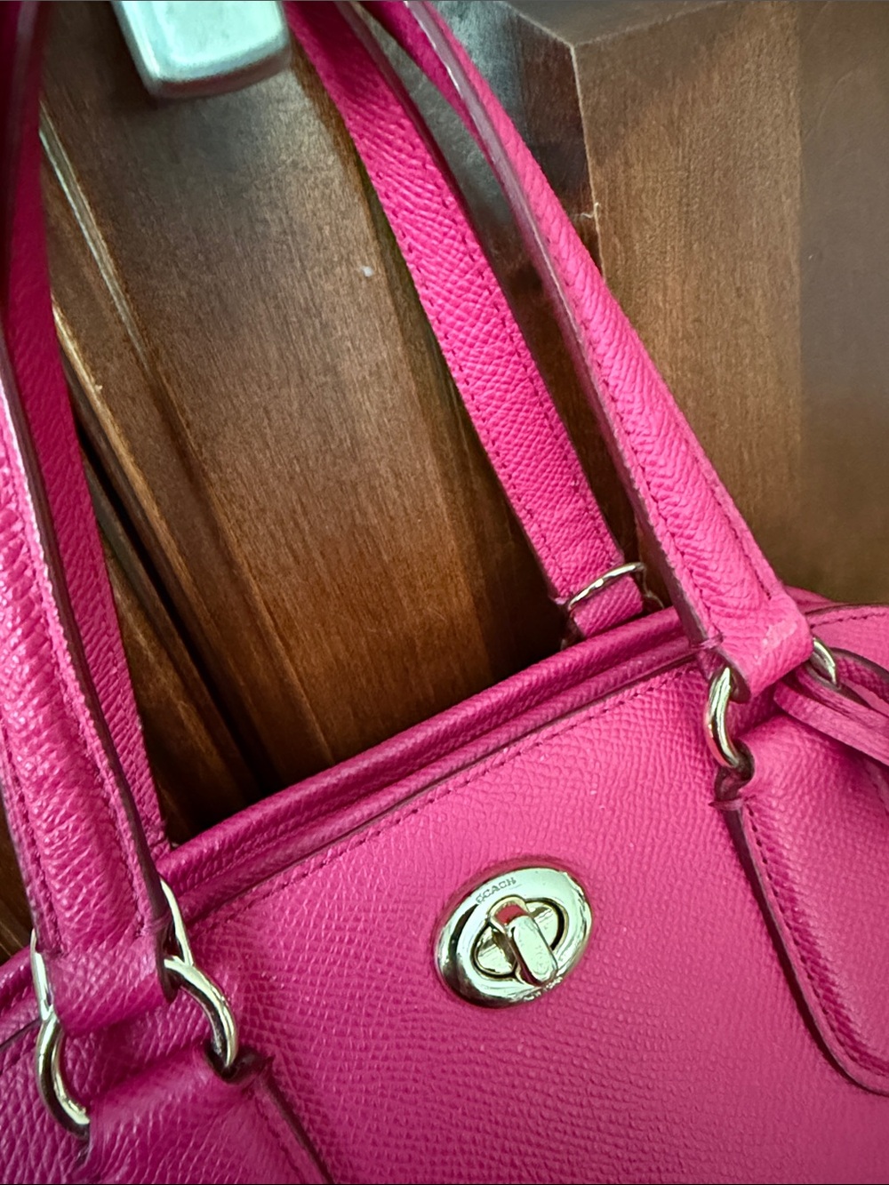 Coach Prince Street mini satchel pink Ruby EUC 11 1/2"(L) x 7 3/4" (H) x 4 1/4" - Picture 4 of 13